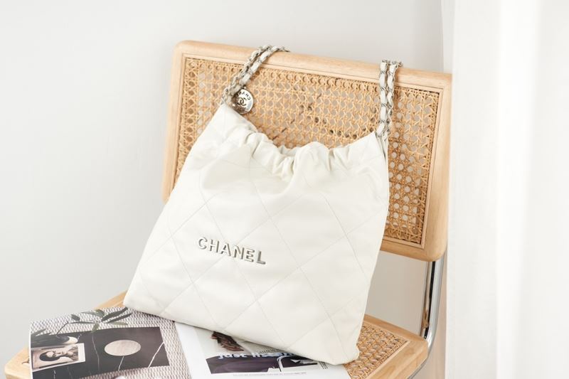 Chanel Shopping Bag